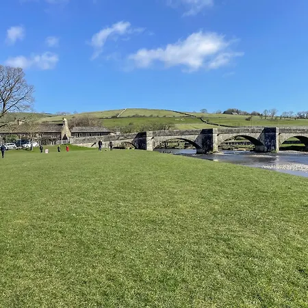 Pipit Burnsall